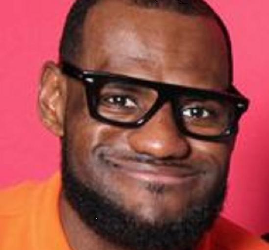 LeBron Congratulates Himself On Reaching 30,000&nbsp;Points